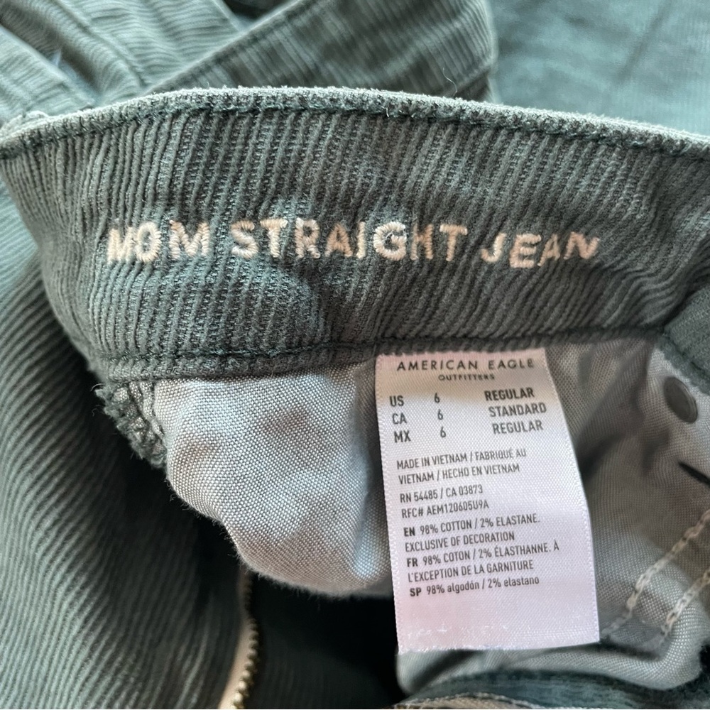 American Eagle Army Green Corduroy Mom Straight‎ Jeans - Picture 5 of 6